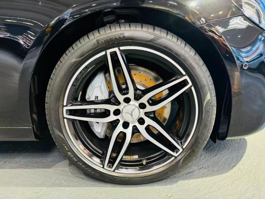 E43 4MATIC AMG - Image 6